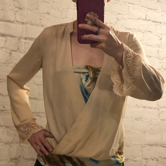 JEALOUS TOMATO SHEER DEEP V-NECK TOP - Picture 2 of 6